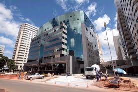 Modelo fachada pele de vidro